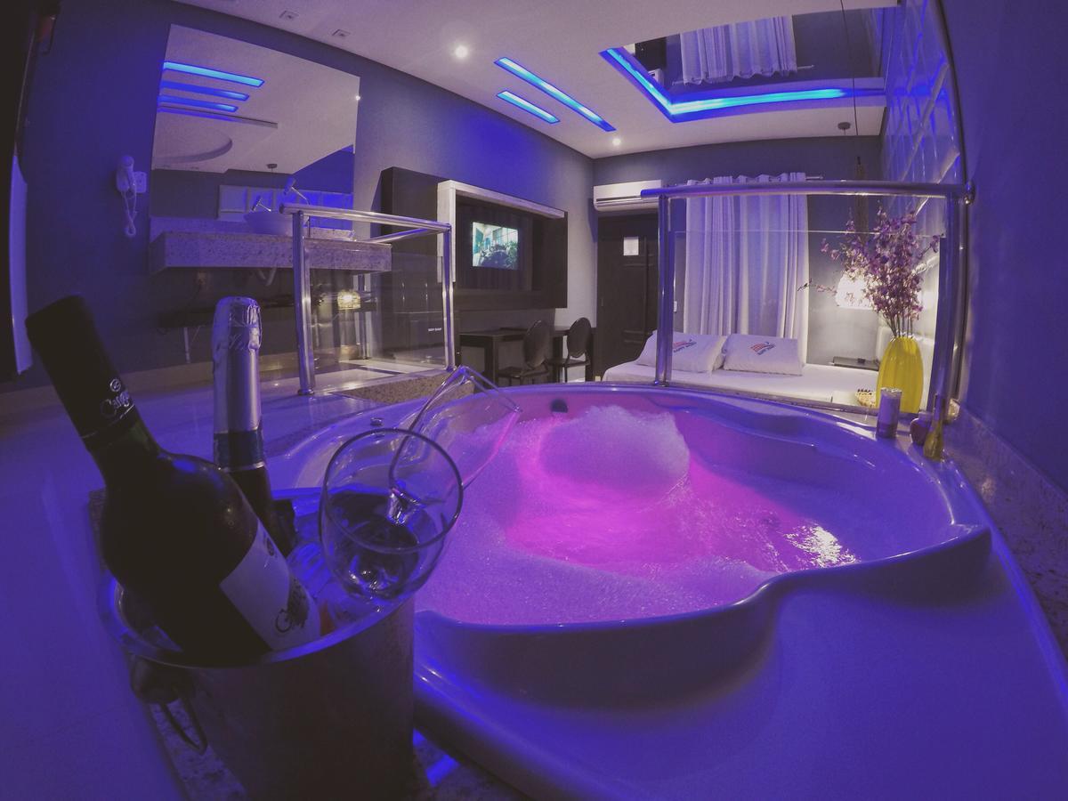 Happy Night (Adults Only) Hotel Cotia  Buitenkant foto