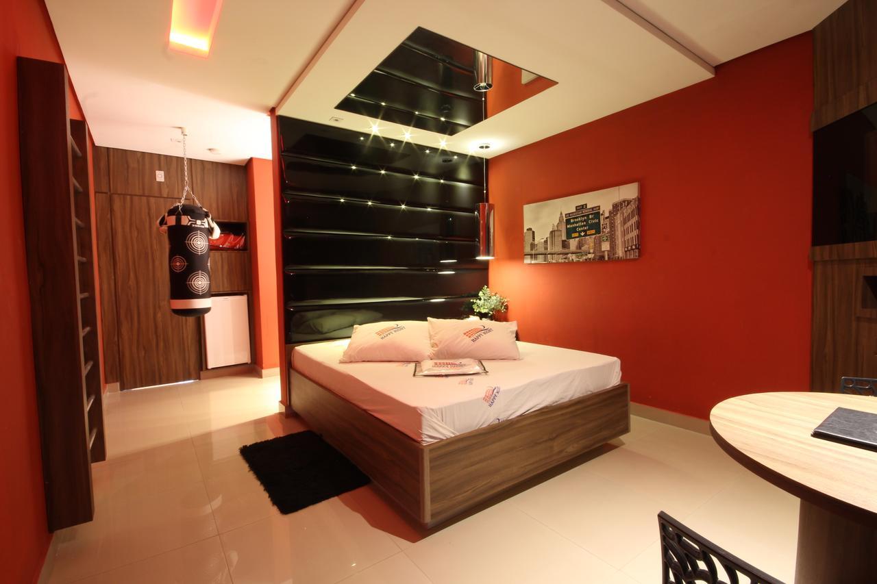 Happy Night (Adults Only) Hotel Cotia  Buitenkant foto