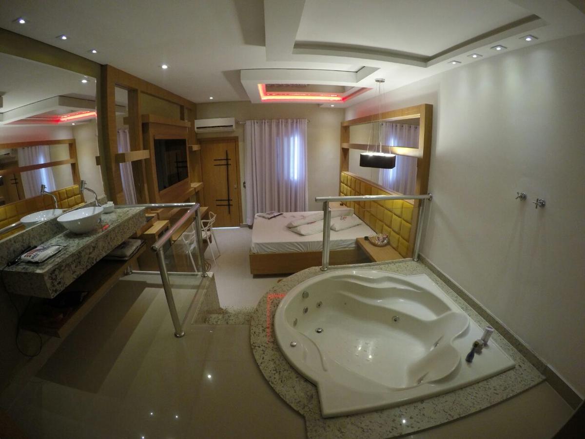 Happy Night (Adults Only) Hotel Cotia  Buitenkant foto